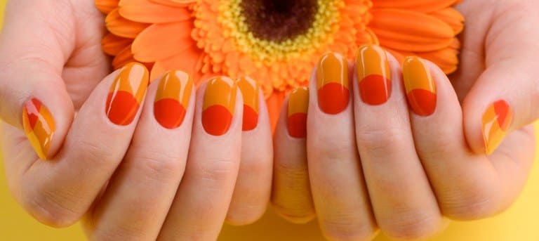 オレンジネイルデザイン 