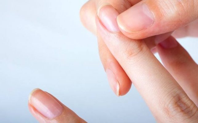 簡単セルフ育爪の方法