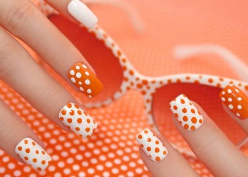 オレンジネイルデザイン