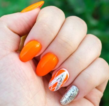 オレンジネイルデザイン