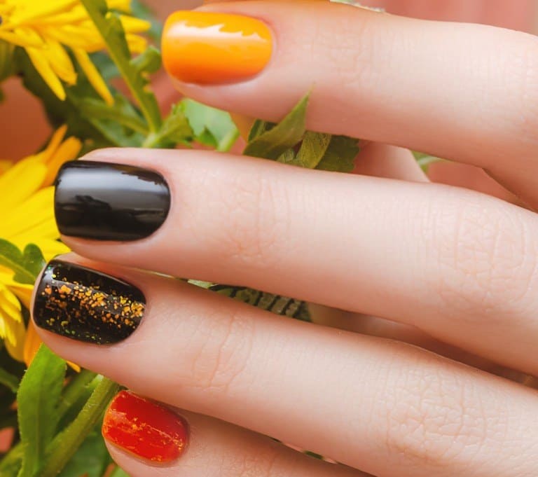 オレンジネイルデザイン