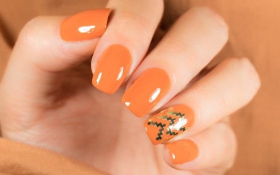 オレンジネイルデザイン