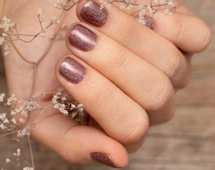 ブラウンネイル