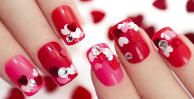 ベリーレッドネイル