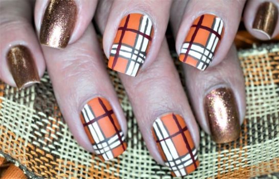 チェックネイル