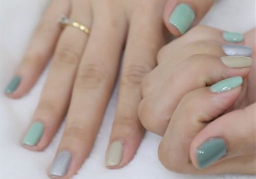 くすみカラーネイルデザイン