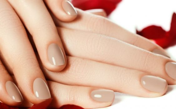 ベージュネイルデザイン