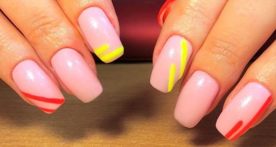 ラインテープネイル