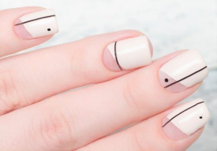 ラインテープネイル