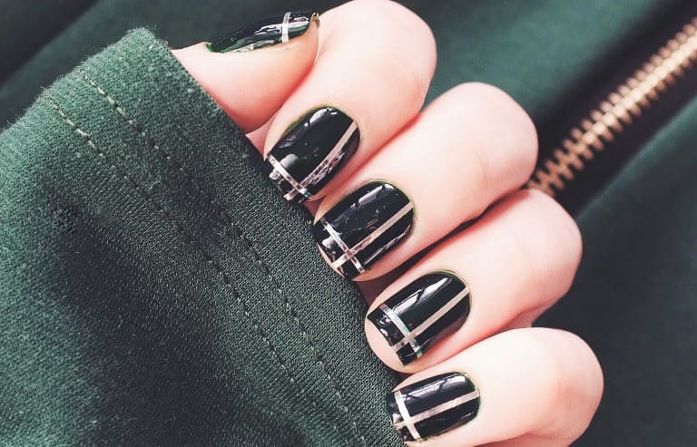 ラインテープネイル