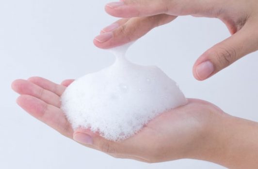 肌に優しい正しい洗顔方法