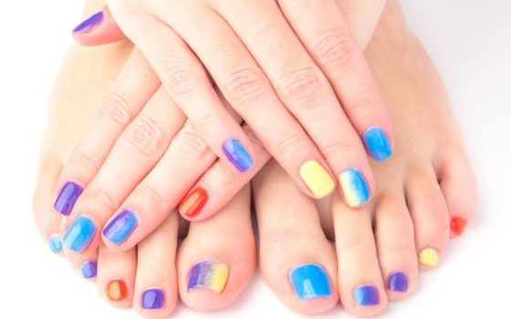 フットネイルデザイン 