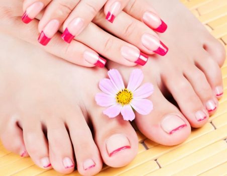 フットネイルデザイン 