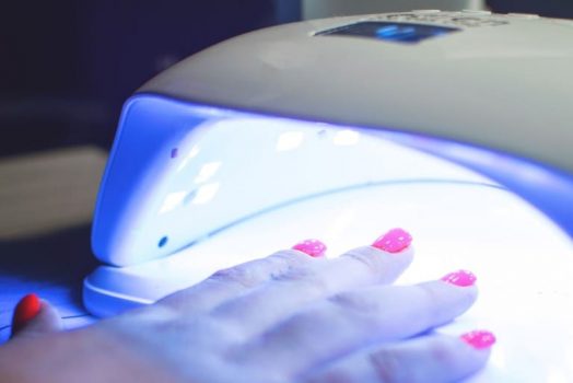 ジェルネイルのツヤがなくなる原因と対処法