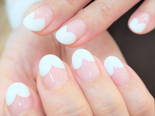 ハートフレンチネイル