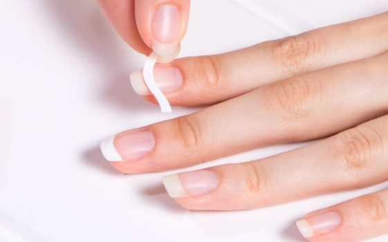 セルフのフレンチネイルのやり方