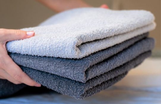 首のシワ・たるみ予防改善対策