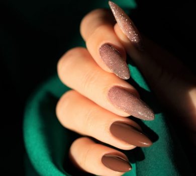 アースカラーネイルデザイン