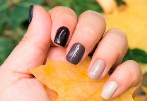 アースカラーネイルデザイン
