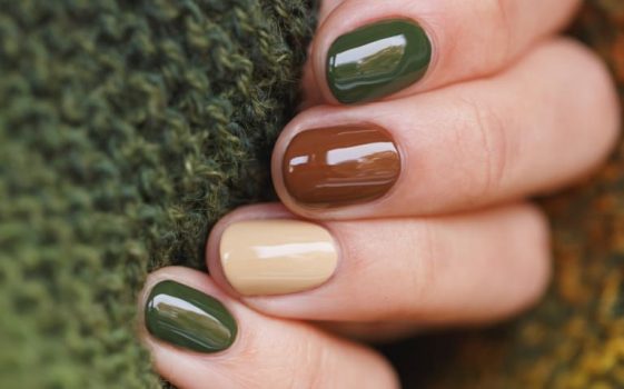 アースカラーネイルデザイン