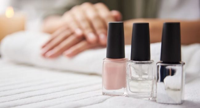 トップジェルの種類とクリアジェル・ベースジェルとの違い