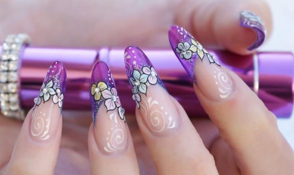 パーティー用ネイルデザイン