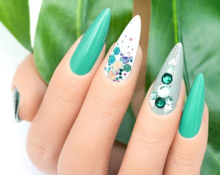 キラキラネイル