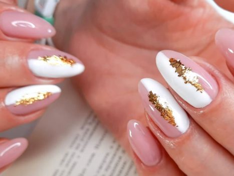 キラキラネイル