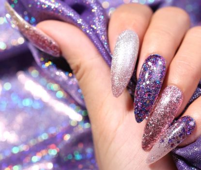 キラキラネイル