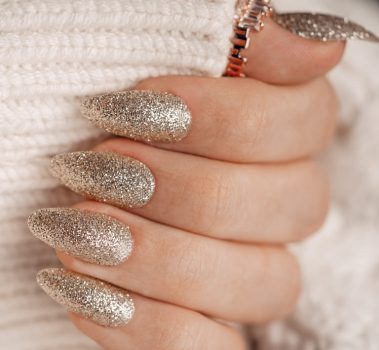 キラキラネイル