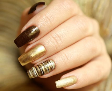 キラキラネイル