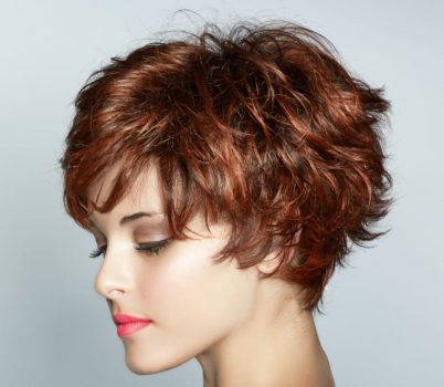 頬骨を目立たなくする髪型