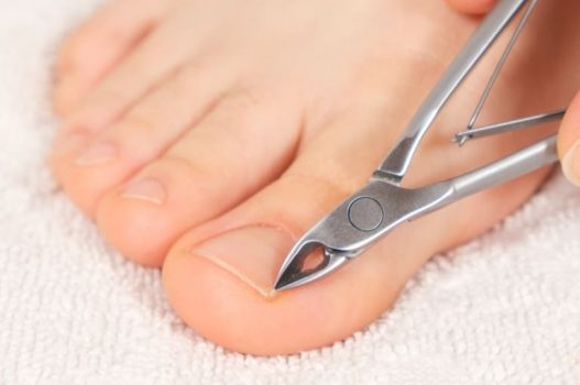 フットネイルのセルフケア方法