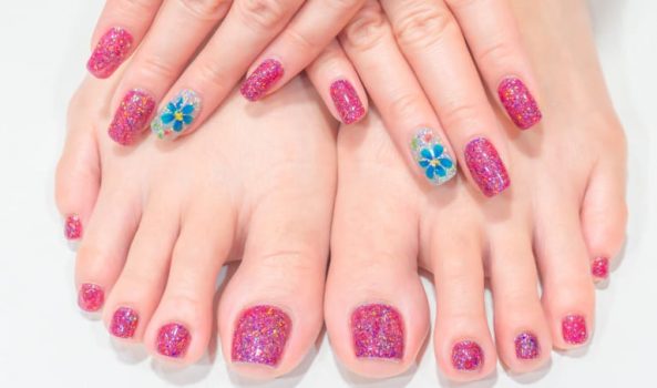 ボタニカルネイル