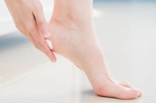 フットネイルのセルフケア方法