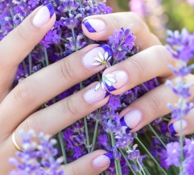 ボタニカルネイル