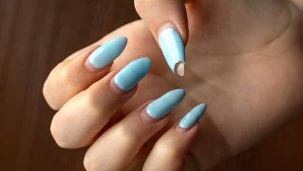 ジェルネイルが剥がれたときの応急処置方法