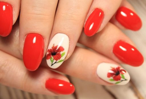 ボタニカルネイル