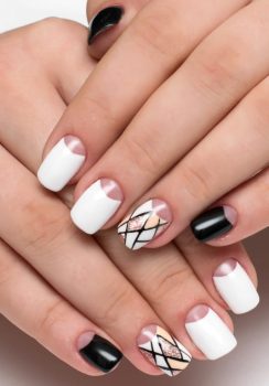 幾何学ネイル