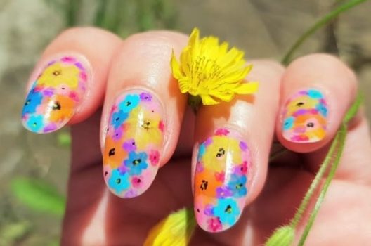 フラワーネイル