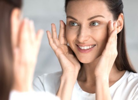 ほうれい線のケア方法のリンパマッサージ