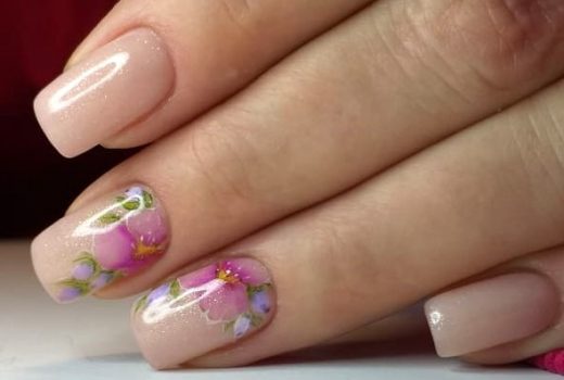 フラワーネイル