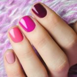 レッド系ネイルのグラデーション