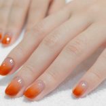 グラデーションネイル