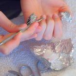 ジェルネイルの落とし方