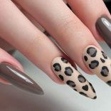 アニマル柄ネイルデザイン