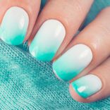 グラデーションネイル