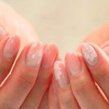 ジェルネイルで厚みを出す方法とは｜正しい厚みから原因・コツを知ってぷっくりネイルに！