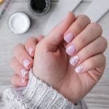 ジェルネイルのジェルが根元・先端にたまる原因と対策