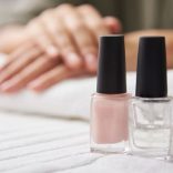 トップジェルの種類とクリアジェル・ベースジェルとの違い